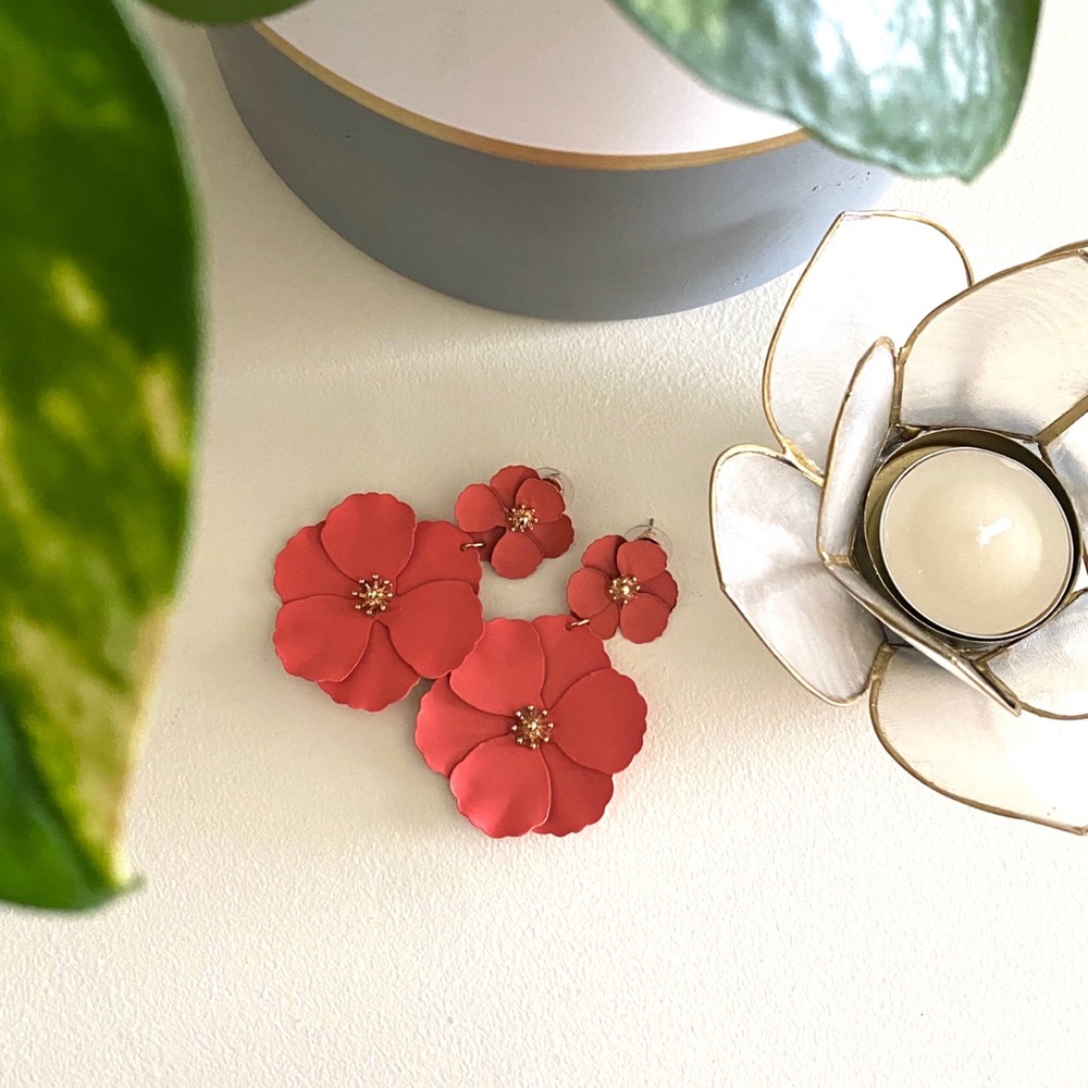 Coral Flower Earrings 🌸